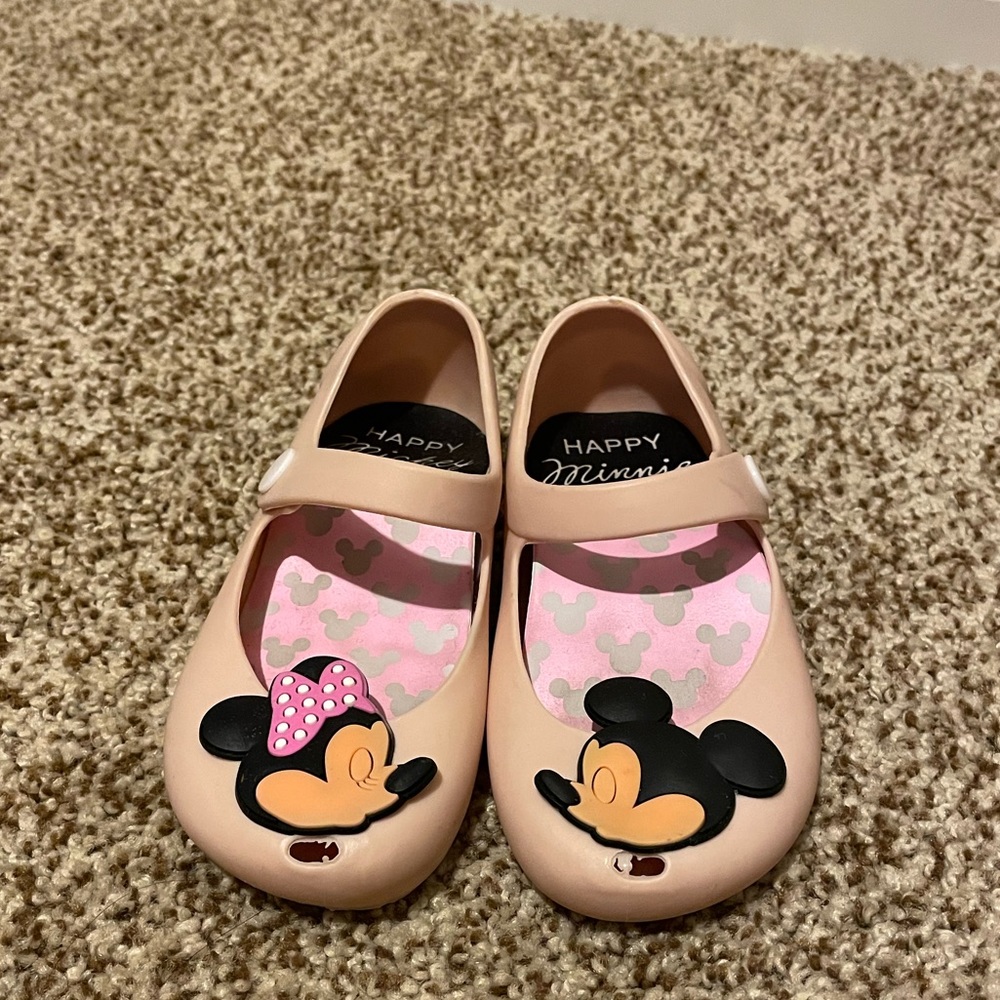 Mickey and Minnie jelly like shoe size 9